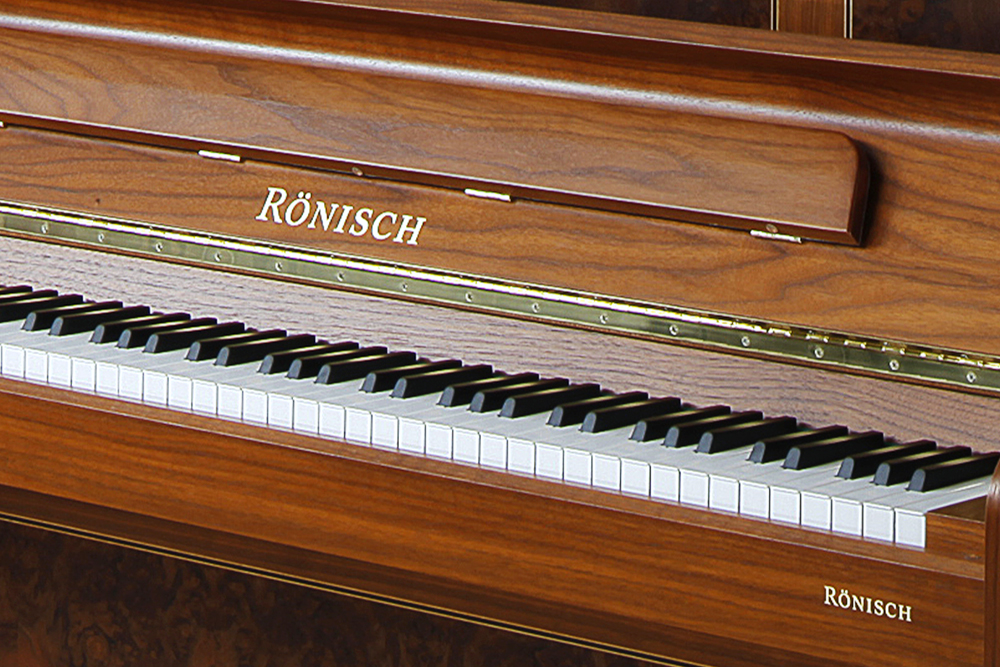 R?nisch pianos